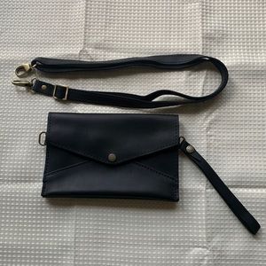 Portland Leather Goods Black Envelope Crossbody Convertible Wallet Purse